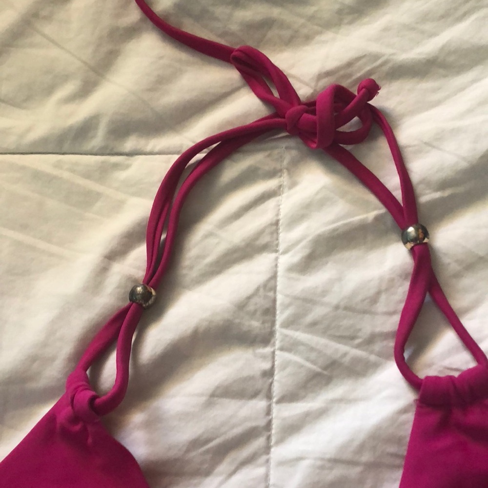 Pink bikini! - Picture 3 of 5